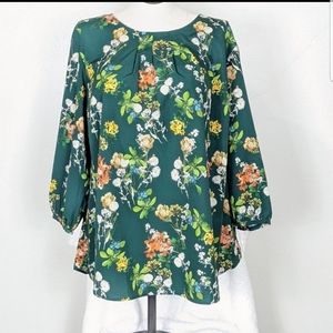 Talbots  Women's Perite Size XP 3/4 Sleeve Floral Green Top